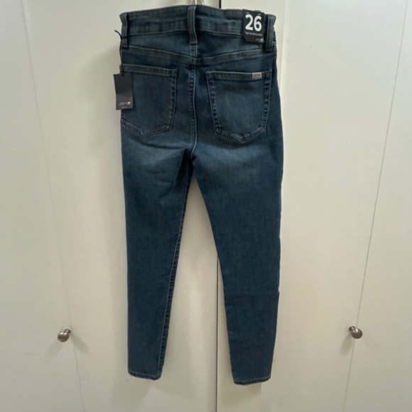 Joe’s Jeans High Rise Skinny (Size 26) - Picture 3 of 4